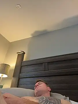 DILFiGuess1 live sex cam