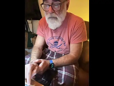 LeatherSdaddy's cam snapshot