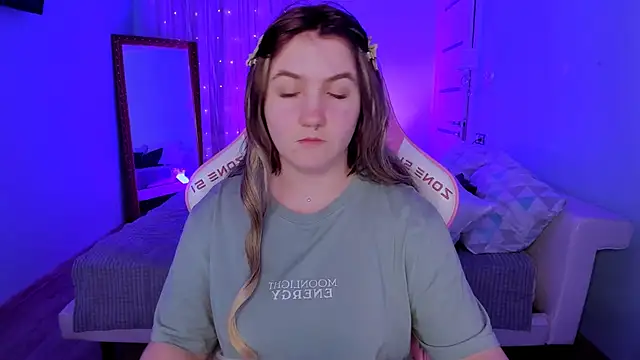 lovelyy_julia live sex cam