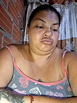 chubby_sexy_big_tits live sex cam