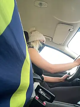 Sweet_xxBuse live sex cam