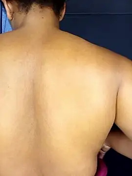 Sultrytits6 live sex cam