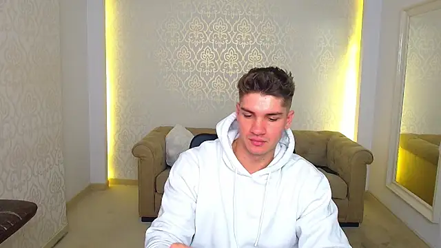 MaxKaiden's cam snapshot