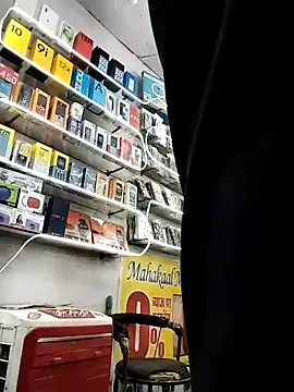 avi007p's cam snapshot