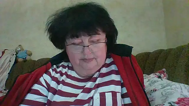 MilaSky5303's cam snapshot