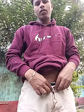 JOHN_IS_LIVE live sex cam