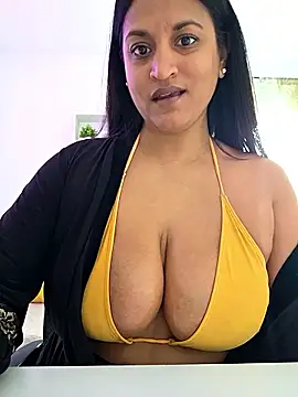 Busty_AriaX's cam snapshot