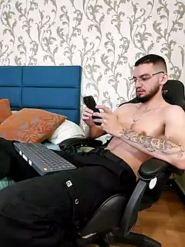 Michael_magno live sex cam