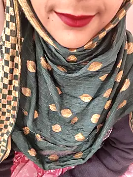 Indian-Aleena's cam snapshot