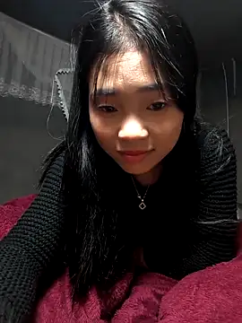 Lynly_k2 live sex cam