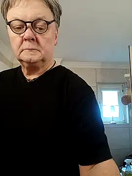 anderejj's cam snapshot