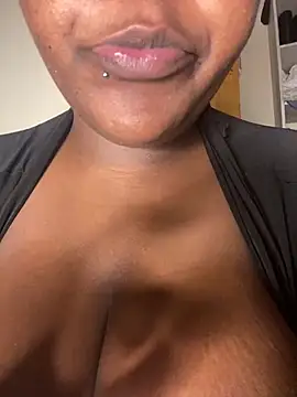 Miss_aerola live sex cam