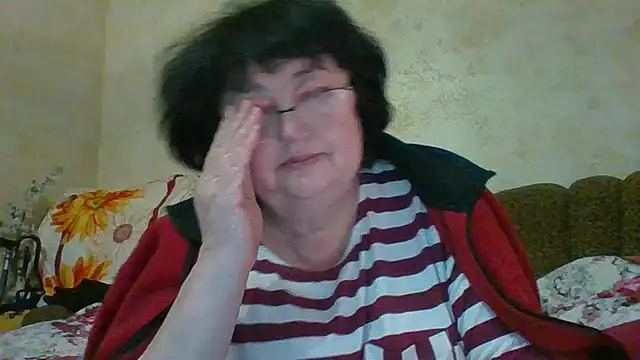 MilaSky5303's cam snapshot