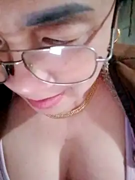 small-house123 live sex cam