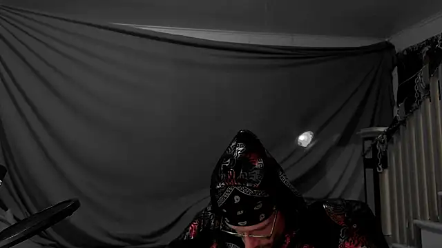 MasterDaddyCool live sex cam