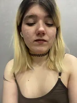Cherry___Blossom live sex cam