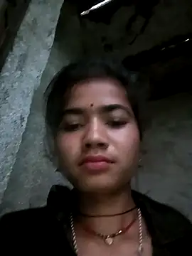 Jooli_sakya live sex cam