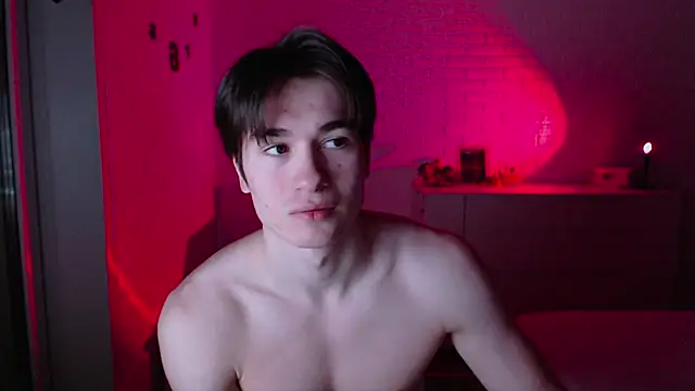 MarkusDean live sex cam