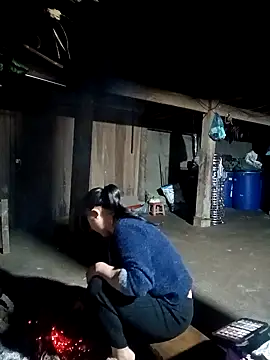 ava-dellght's cam snapshot