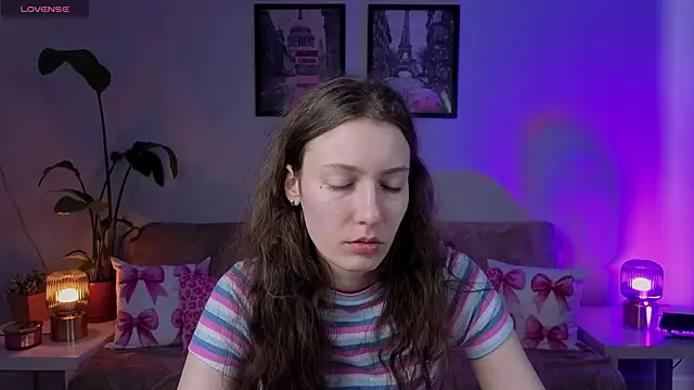 VioletaBloom's cam snapshot