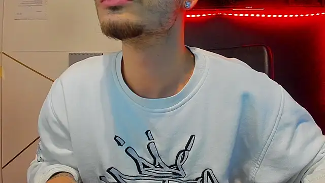 BrandonTate's cam snapshot