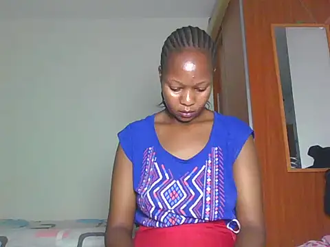 sexy_barbie2024's cam snapshot