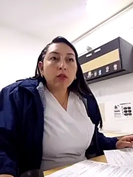 Valeria_montana_'s cam snapshot