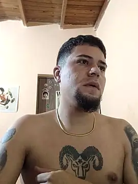 HallowedMilan live sex cam