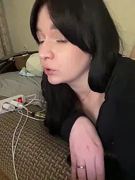 Poly_Nick live sex cam