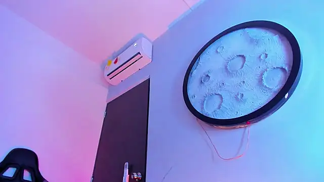 mike_257's cam snapshot