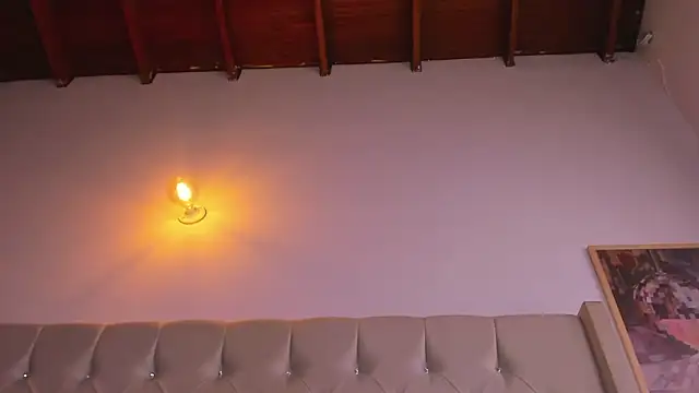 Eloisa_cleavage_'s cam snapshot