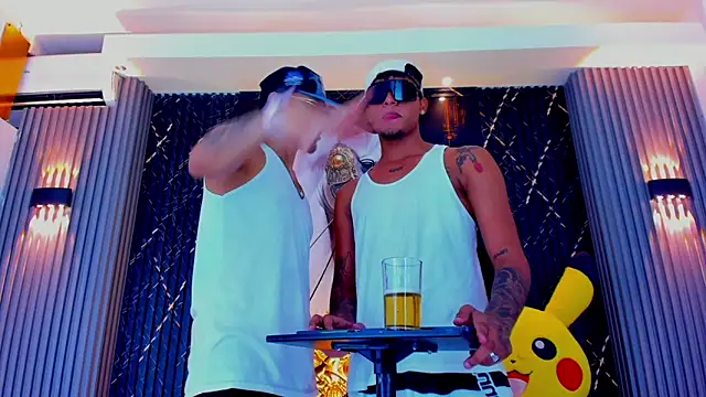 The_Gods_In_Diamonds's cam snapshot