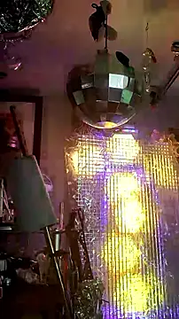 gurlnips live sex cam