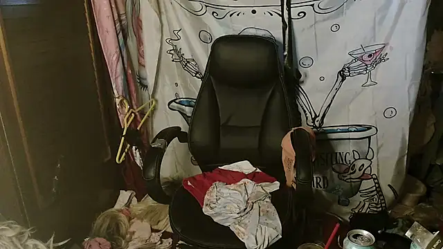 Ombeline1 live sex cam