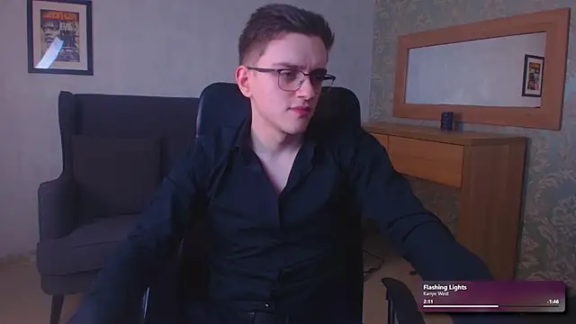 FelixStarkk live sex cam