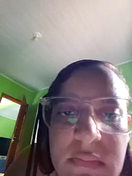 AliceRuivinha2 live sex cam