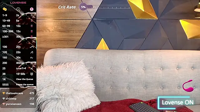 ly_lulu's cam snapshot