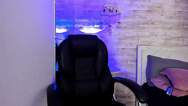 Emir_Ozan_ live sex cam