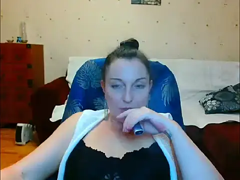 Alice3694 live sex cam