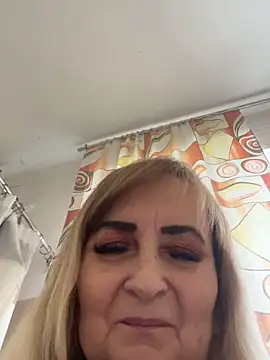 Irina2909@xh live sex cam