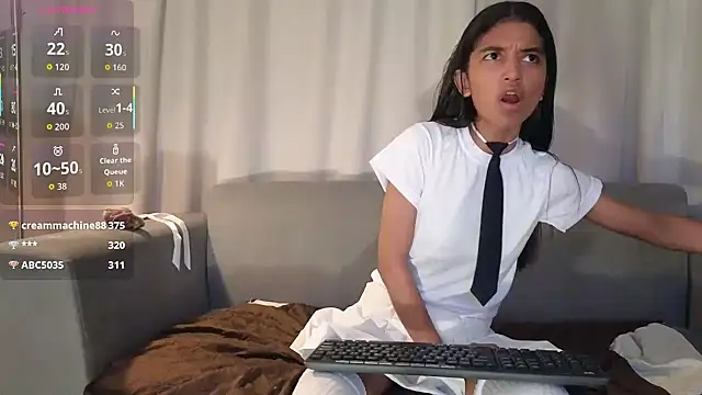 YuliethPetite live sex cam
