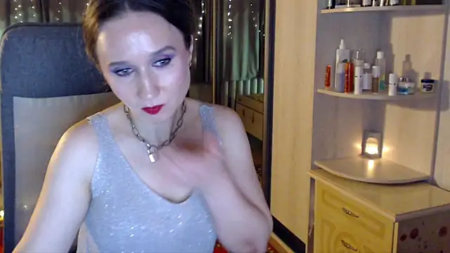 ClassyInna's cam snapshot