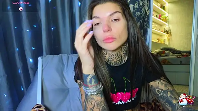 tattooedBabyy's cam snapshot