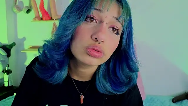 zoelight18 live sex cam