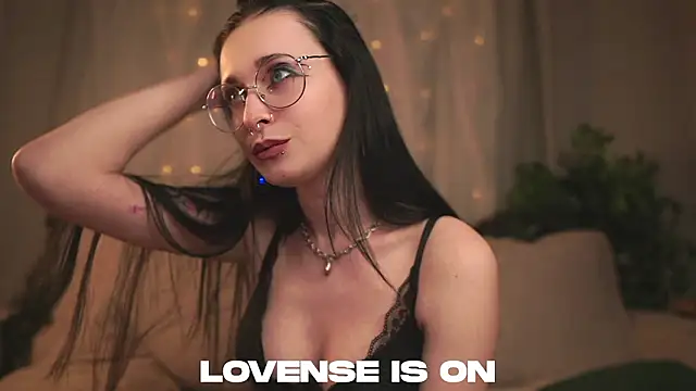 DarcyAspacio live sex cam