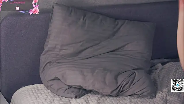 MelodyHasbrouck live sex cam