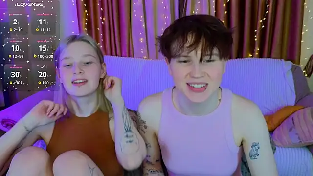 Girls_Fingers live sex cam