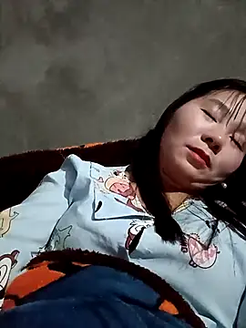 vangkt-cute's cam snapshot