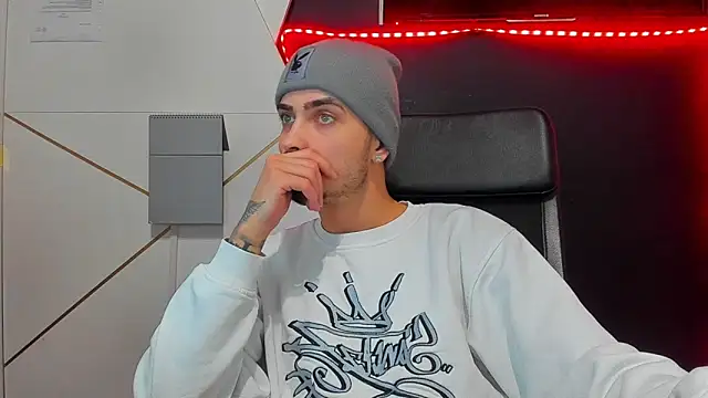 BrandonTate live sex cam