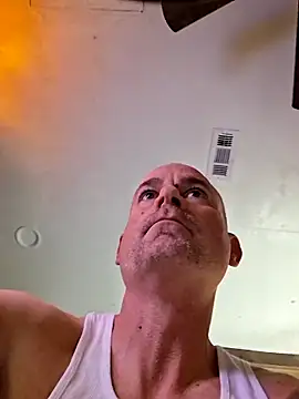 MISTERANDDEMI live sex cam